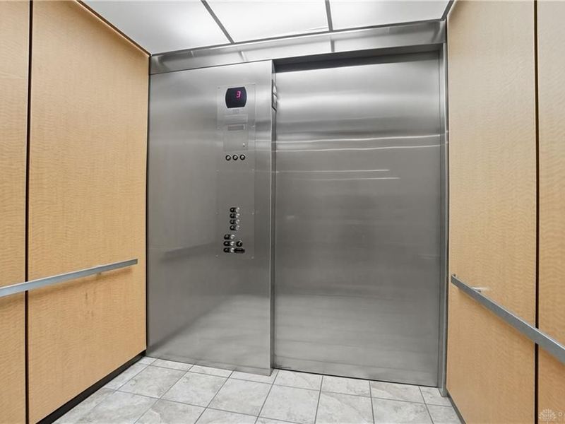 1331 Vine Street, Unit 4, Cincinnati, OH 45202 Photo 15