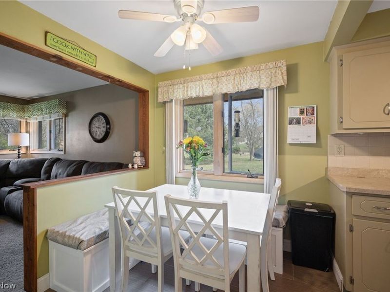 2441 Vezber Drive , Seven Hills, OH 44131 Photo 10