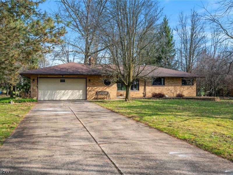 2441 Vezber Drive , Seven Hills, OH 44131 Photo 27