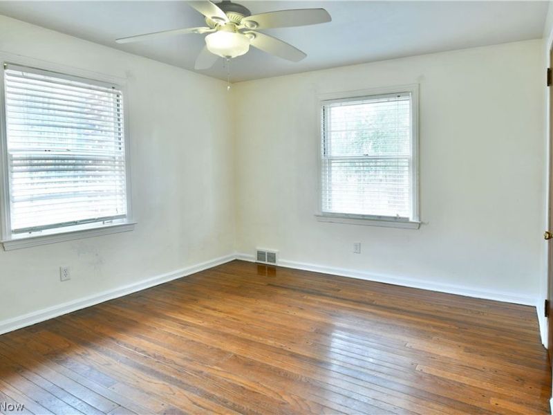 2262 Niles Cortland Road NE, Cortland, OH 44410 Photo 18