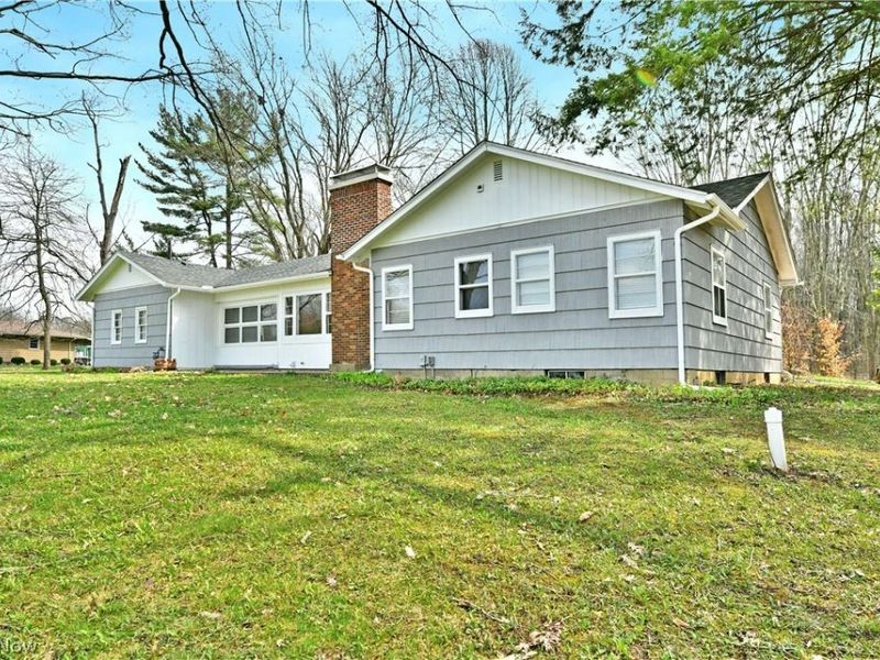 2262 Niles Cortland Road NE, Cortland, OH 44410 Photo 42