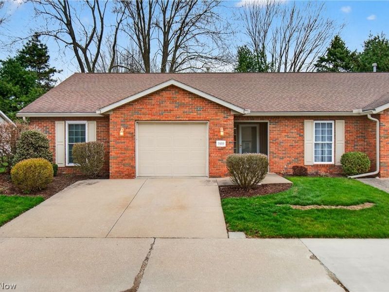 1909 Saddlebrook Circle, Wooster, OH 44691 Photo 2