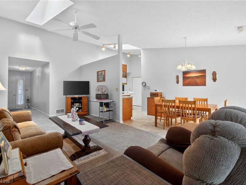 1909 Saddlebrook Circle, Wooster, OH 44691 Photo 5