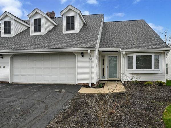 5780 Emerald Ridge Parkway , Solon, OH 44139