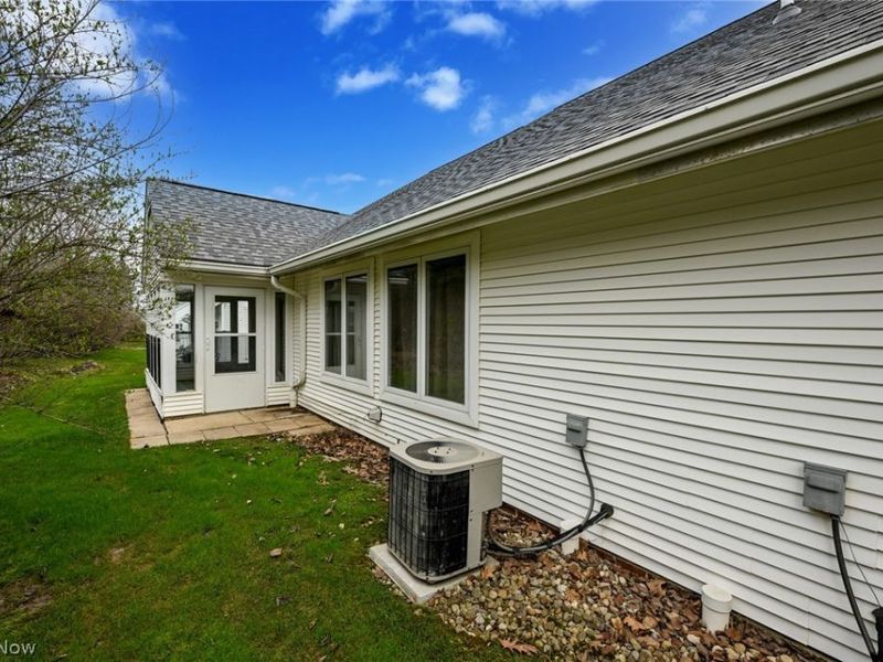 5780 Emerald Ridge Parkway, Solon, OH 44139 Photo 35