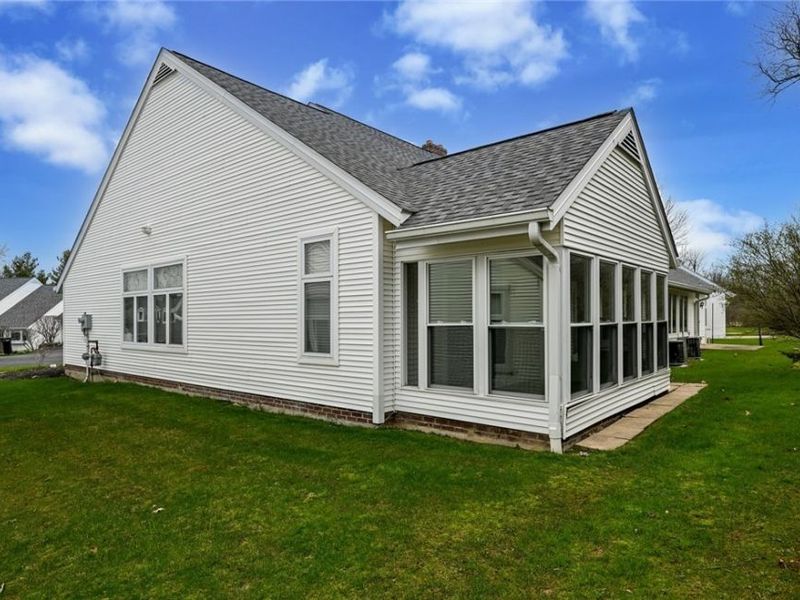 5780 Emerald Ridge Parkway, Solon, OH 44139 Photo 36