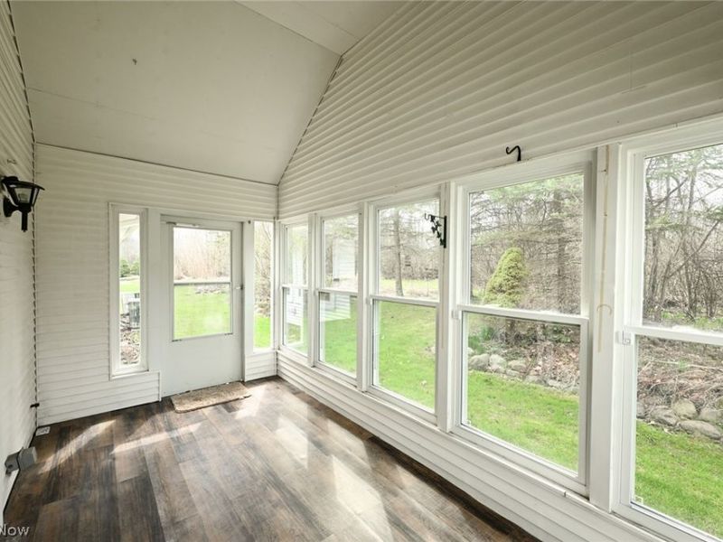 5780 Emerald Ridge Parkway, Solon, OH 44139 Photo 9