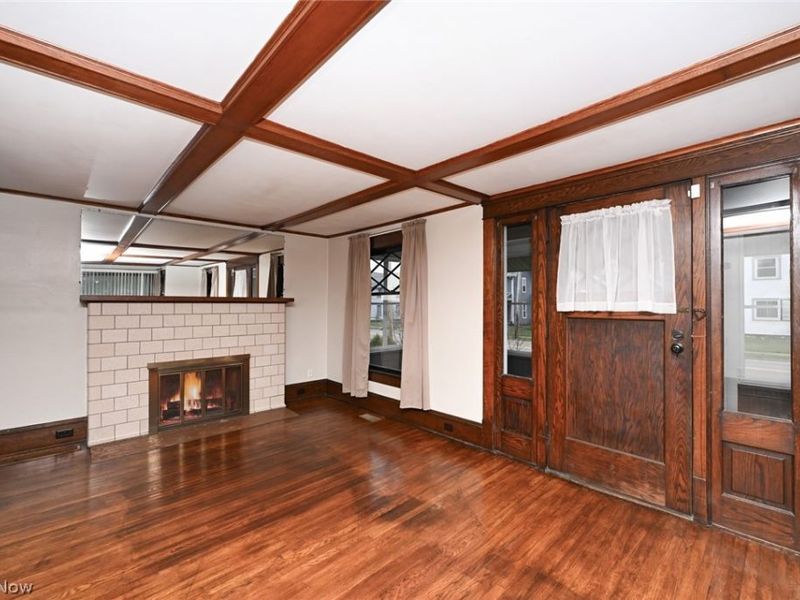 329 Redwood Street SW, Beach City, OH 44608 Photo 12