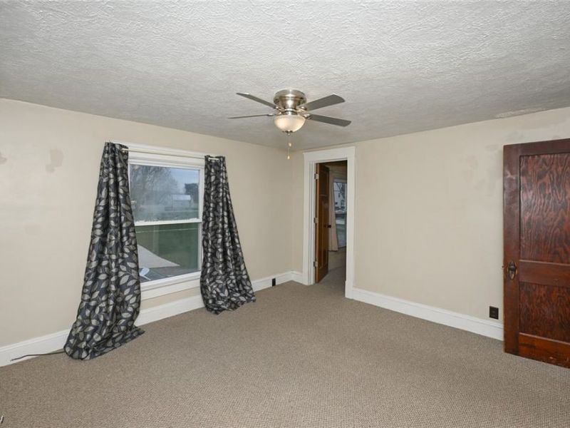 329 Redwood Street SW, Beach City, OH 44608 Photo 25