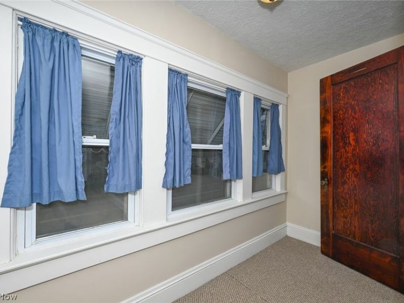 329 Redwood Street SW, Beach City, OH 44608 Photo 29