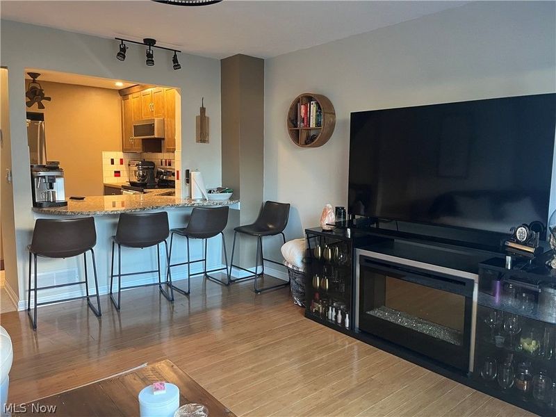 5553 Windrush Court, Parma, OH 44134 Photo 11