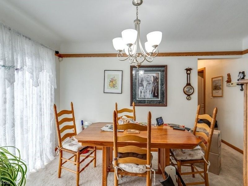 7295 Oakwood Road, Parma, OH 44130 Photo 8