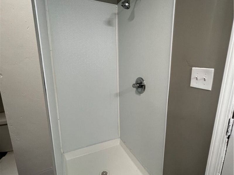 16118 Arcade Avenue, Cleveland, OH 44110 Photo 10