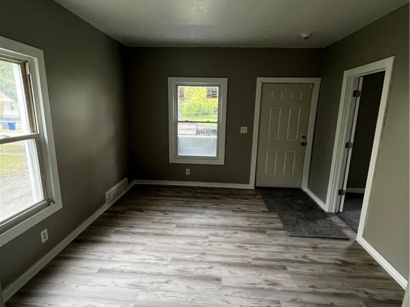 16118 Arcade Avenue, Cleveland, OH 44110 Photo 15