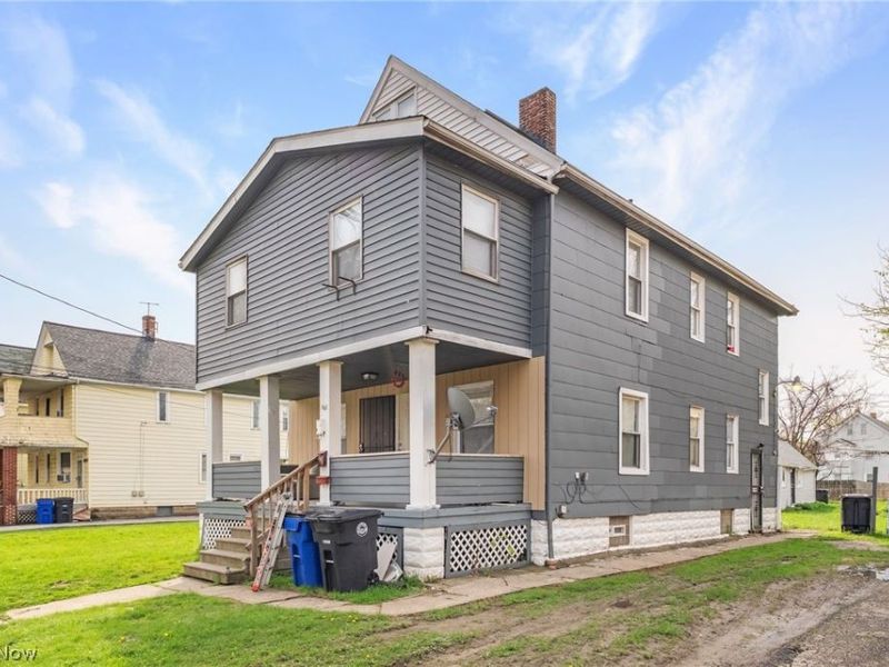 16118 Arcade Avenue, Cleveland, OH 44110 Photo 3