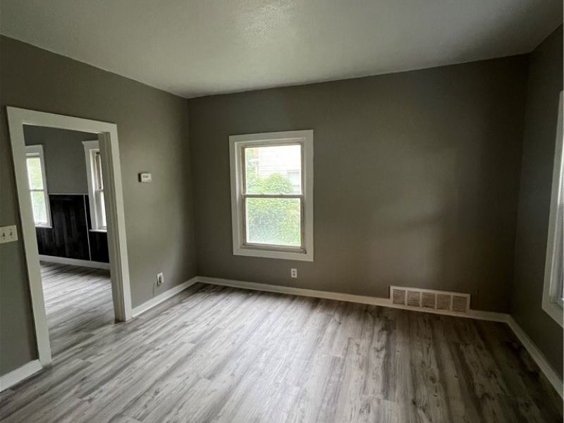 16118 Arcade Avenue, Cleveland, OH 44110 Photo 6