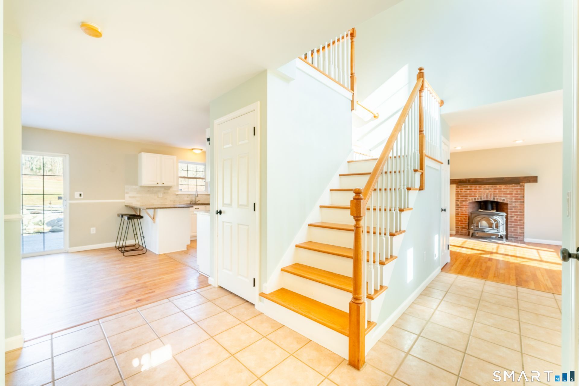 140 North Frontage, Killingly, CT 06239 Main Photo