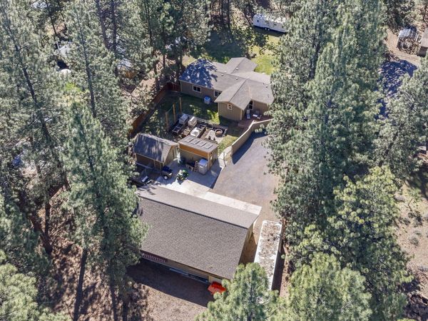 19206 Kiowa Road, Bend, OR 97702
