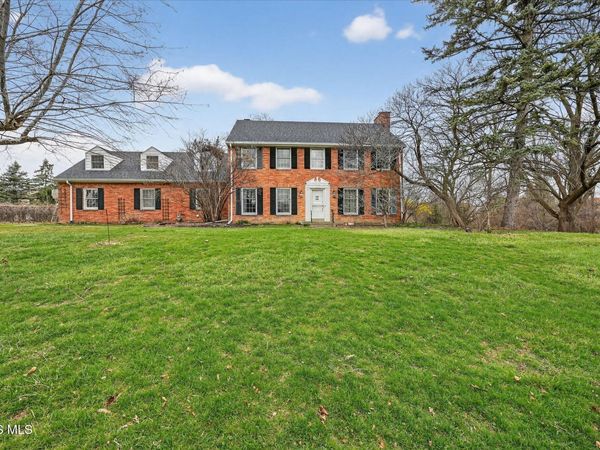 8118 Erie Street, Sylvania, OH 43560