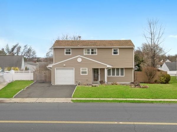 838 Florida Grove Rd, Perth Amboy, NJ 08861