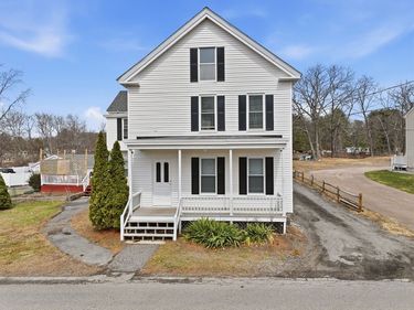 25 East St, Grafton, MA 01536