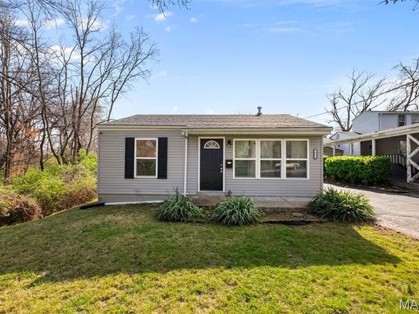 7616 Genesta Street , Affton, MO 63123