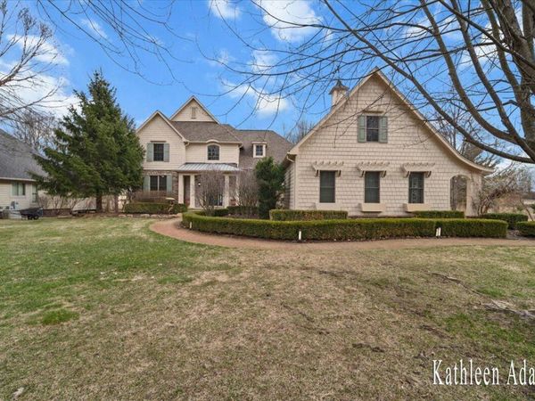 6245 Dublin Drive, Stanwood, MI 49346