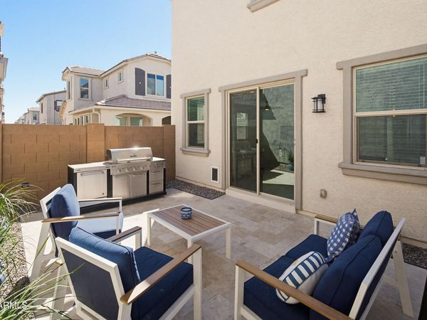 25289 N 141ST Avenue, Surprise, AZ 85387