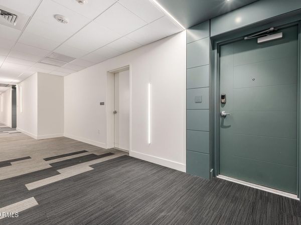 2300 E CAMPBELL Avenue, Unit 230, Phoenix, AZ 85016