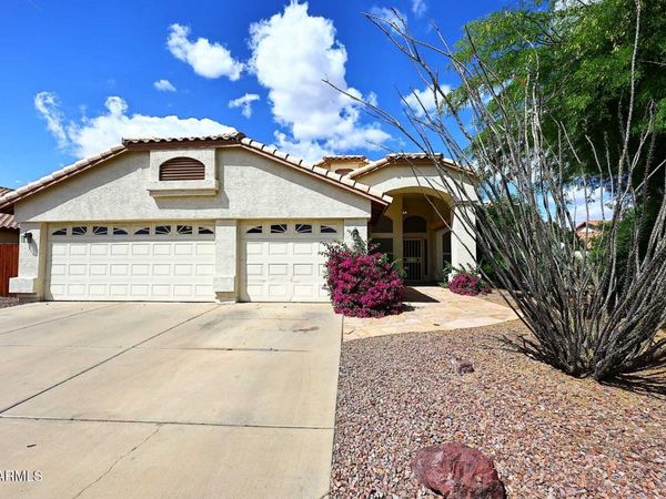 9920 N 57TH Drive, Glendale, AZ 85302