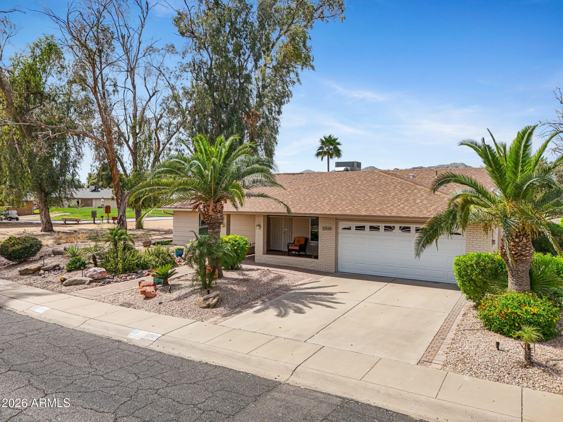 11844 S Magic Stone Drive, Phoenix, AZ 85044 Main Photo