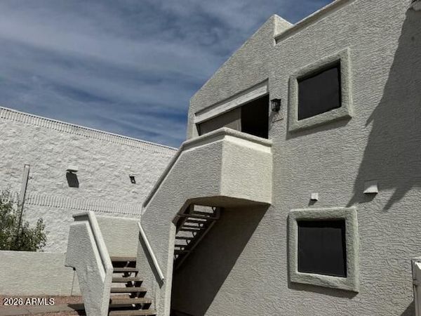 850 S RIVER Drive, Unit 2020, Tempe, AZ 85281