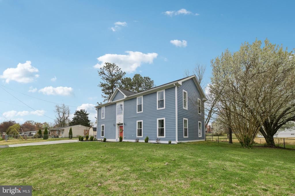 8401 ROCKWELL DRIVE , CLINTON, MD 20735