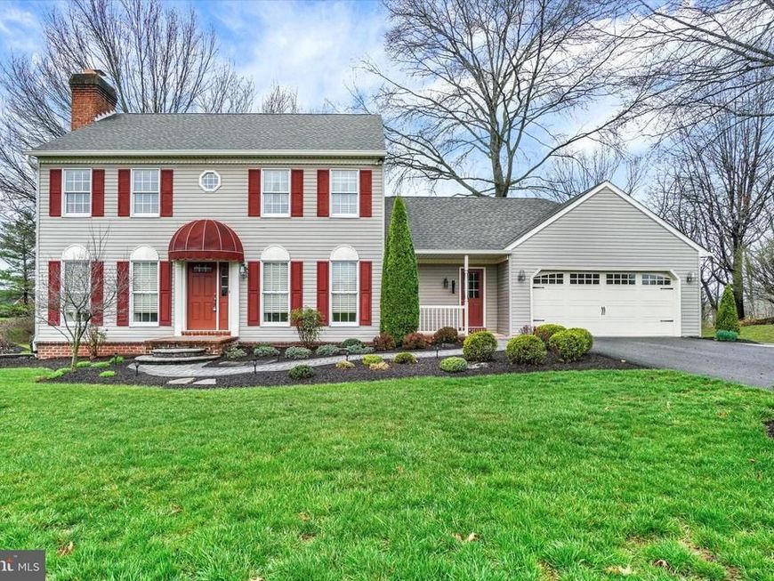 2463 Wedgewood Way , York, PA 17408 Main Photo