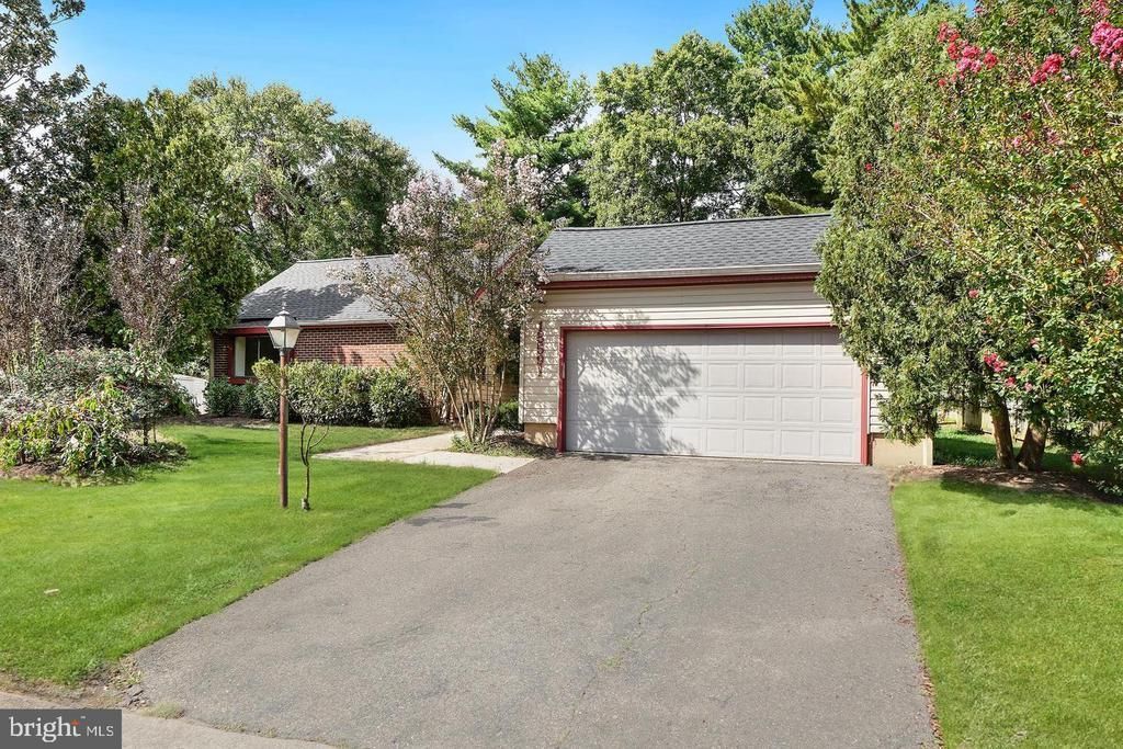 15591 PEACH WALKER DRIVE , BOWIE, MD 20716