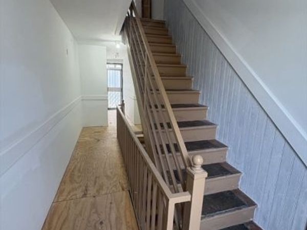 632 S East, Holyoke, MA 01040