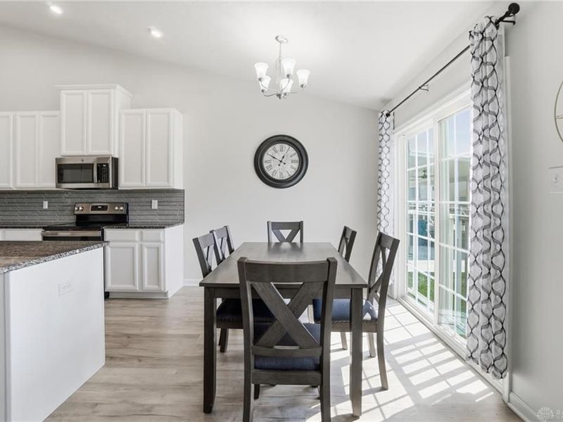 6033 Boxelder Drive, Tipp City, OH 45371 Photo 10