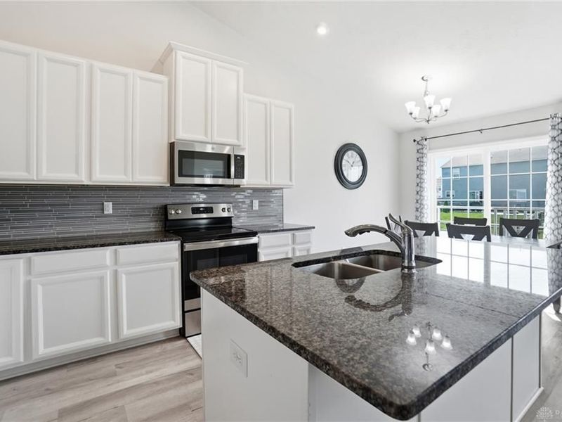 6033 Boxelder Drive, Tipp City, OH 45371 Photo 16