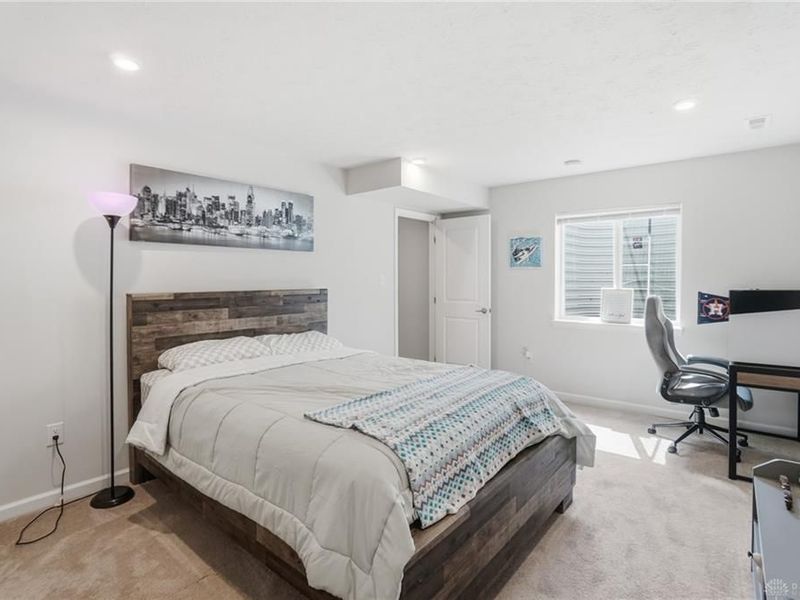 6033 Boxelder Drive, Tipp City, OH 45371 Photo 31