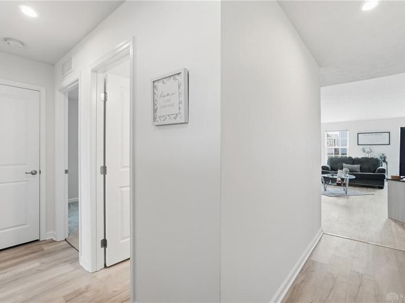 6033 Boxelder Drive, Tipp City, OH 45371 Photo 5