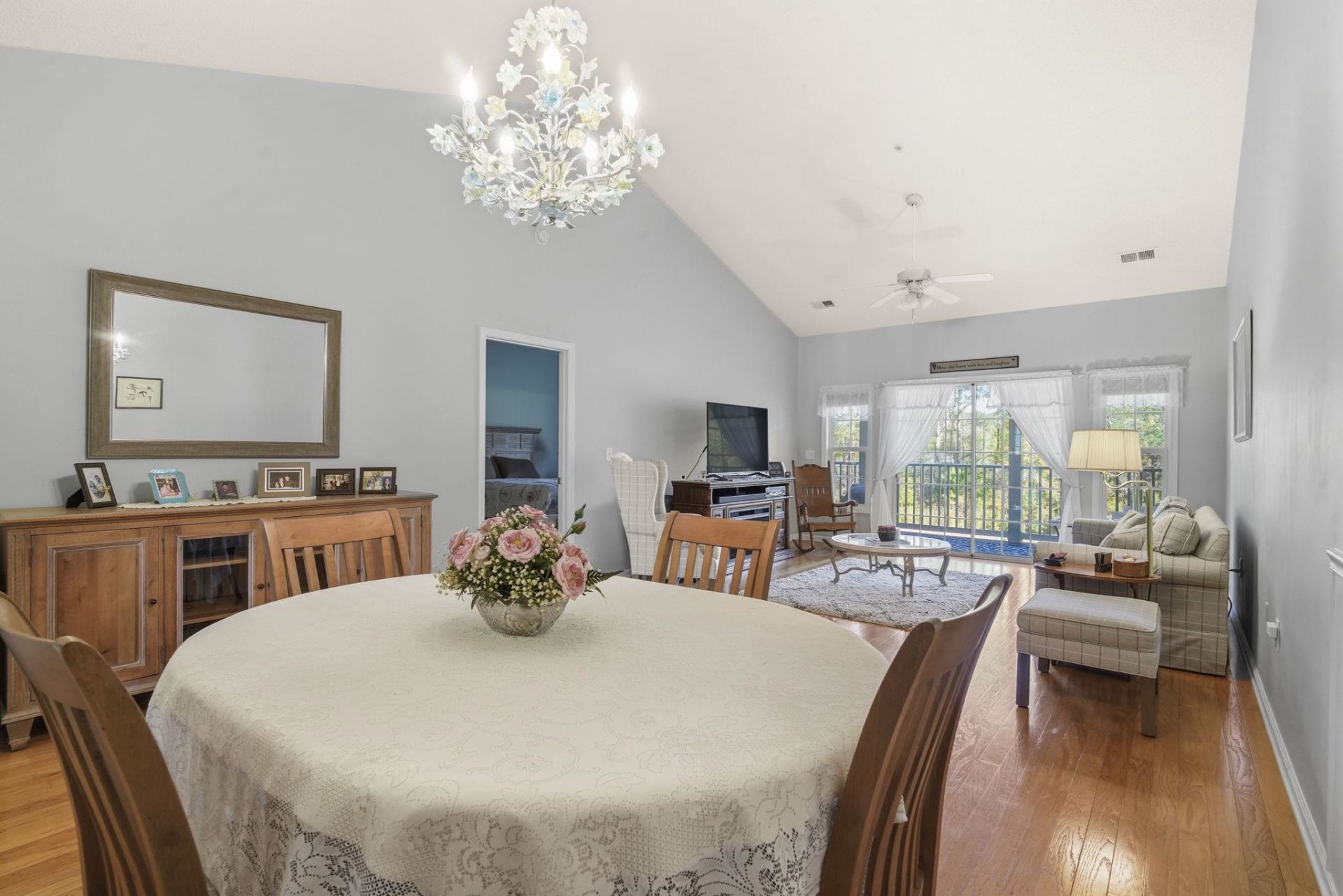 5864 Longwood Dr. Photo 12