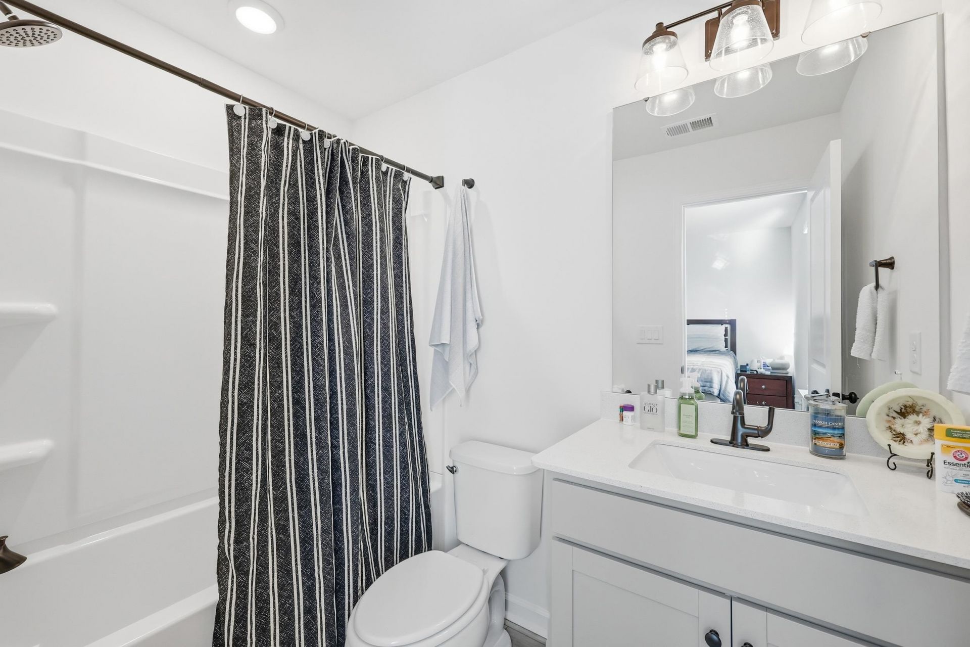 140 Joyce Dr Photo 33