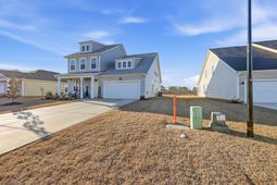 140 Joyce Dr photo 4