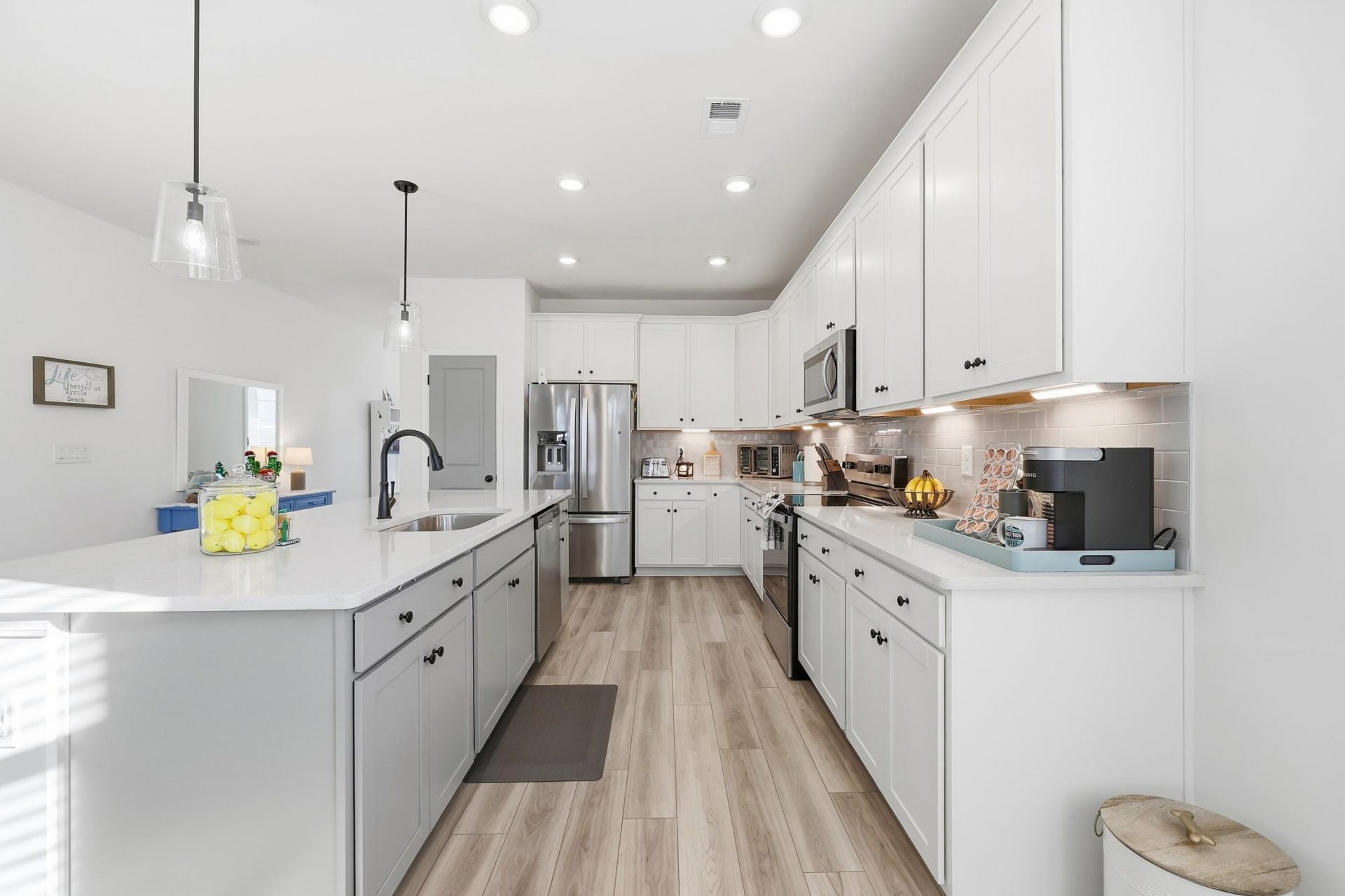 140 Joyce Dr Photo 9