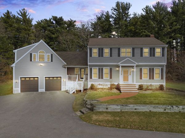 100 Chestnut St, East Bridgewater, MA 02333