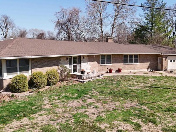 2307 PAYSON Avenue, Quincy, IL 62301