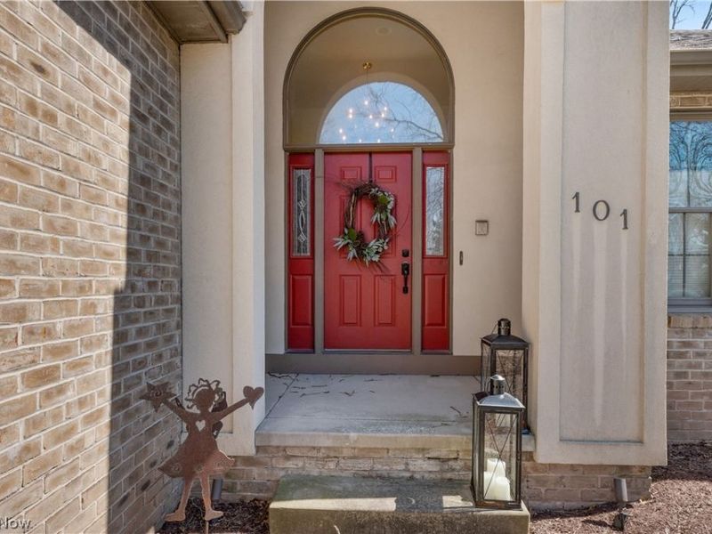 101 Pin Oak Place, Campbell, OH 44405 Photo 2