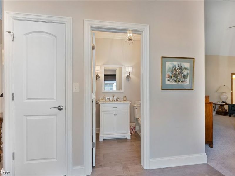 101 Pin Oak Place, Campbell, OH 44405 Photo 22