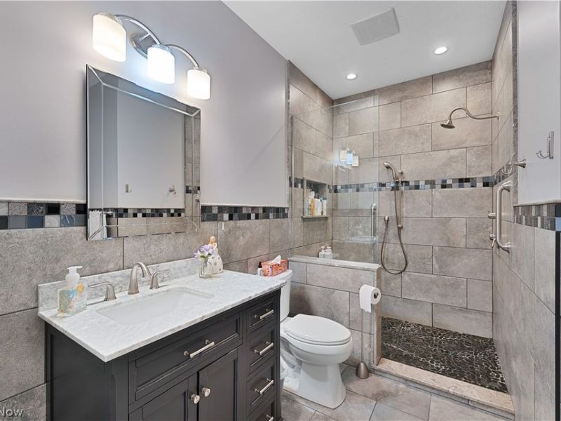 101 Pin Oak Place, Campbell, OH 44405 Photo 30