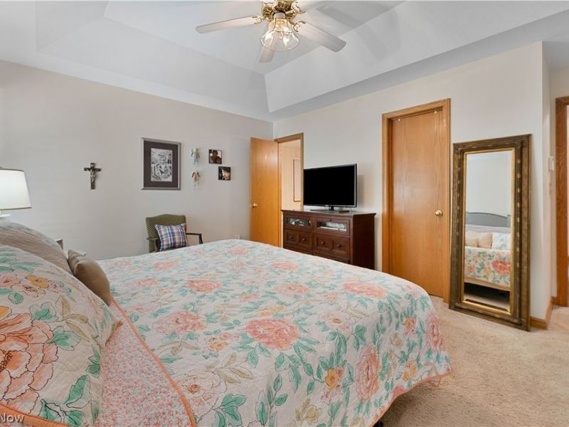 101 Pin Oak Place, Campbell, OH 44405 Photo 31